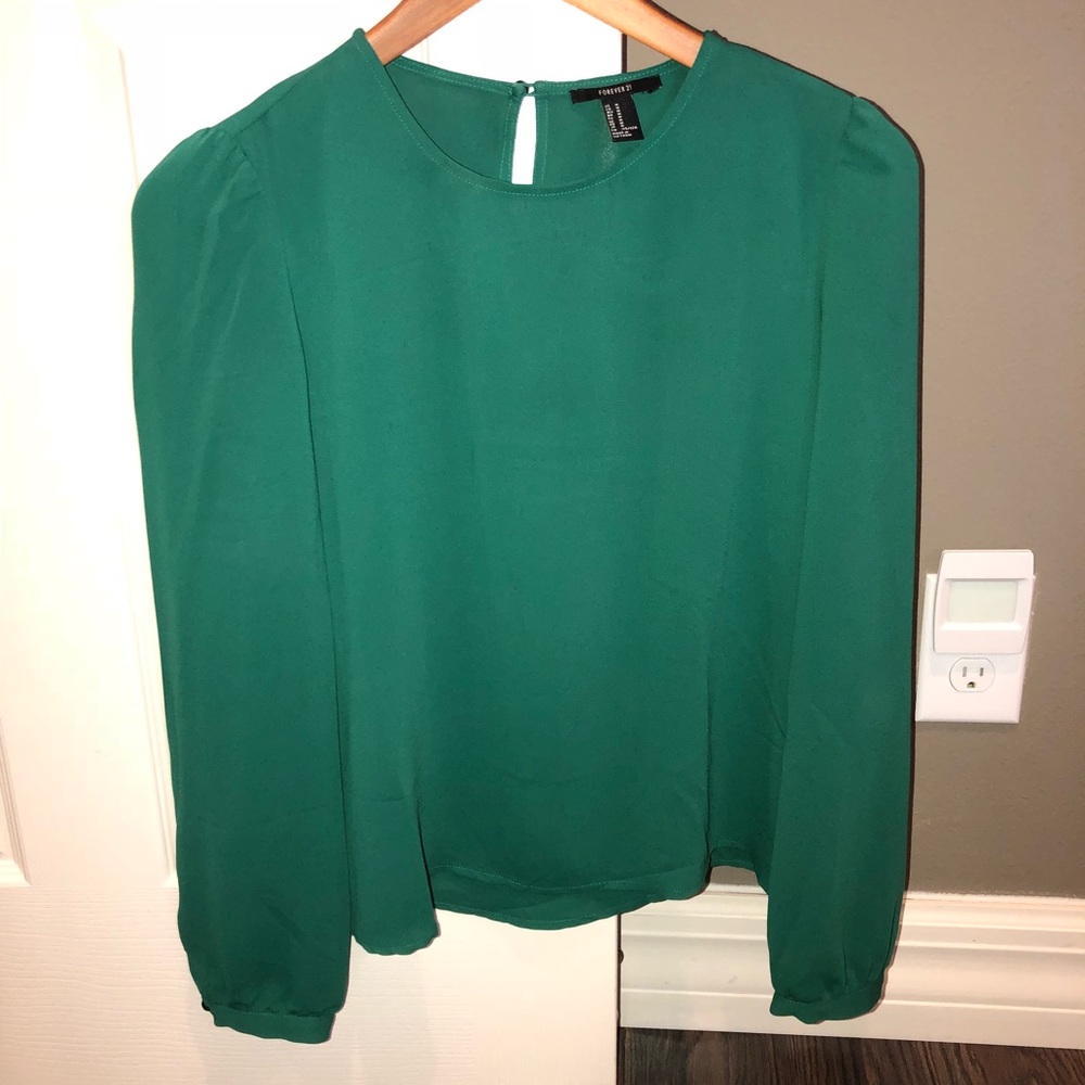 long sleeve green blouse forever 21 Medium